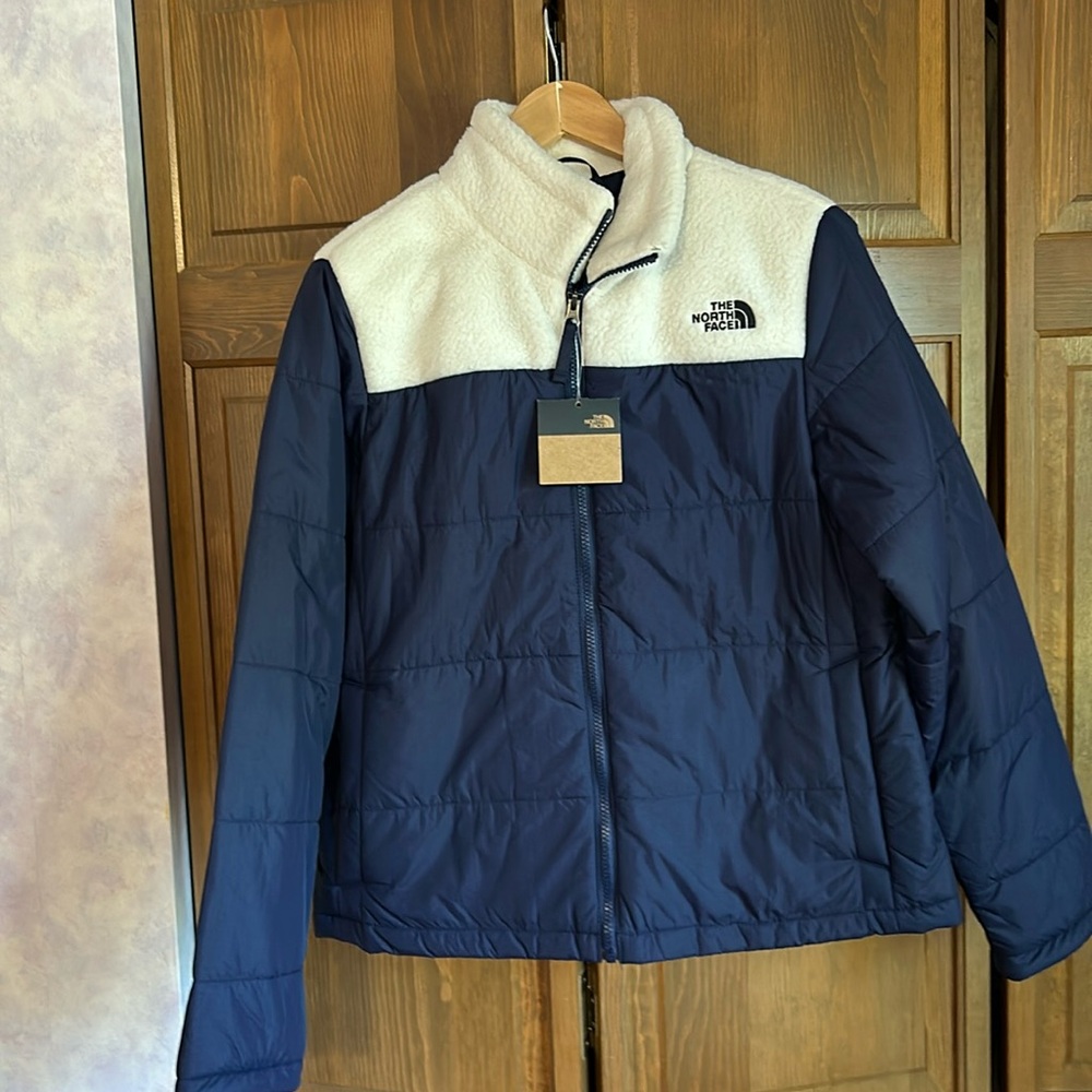 NWT TNF Coat. Love it!